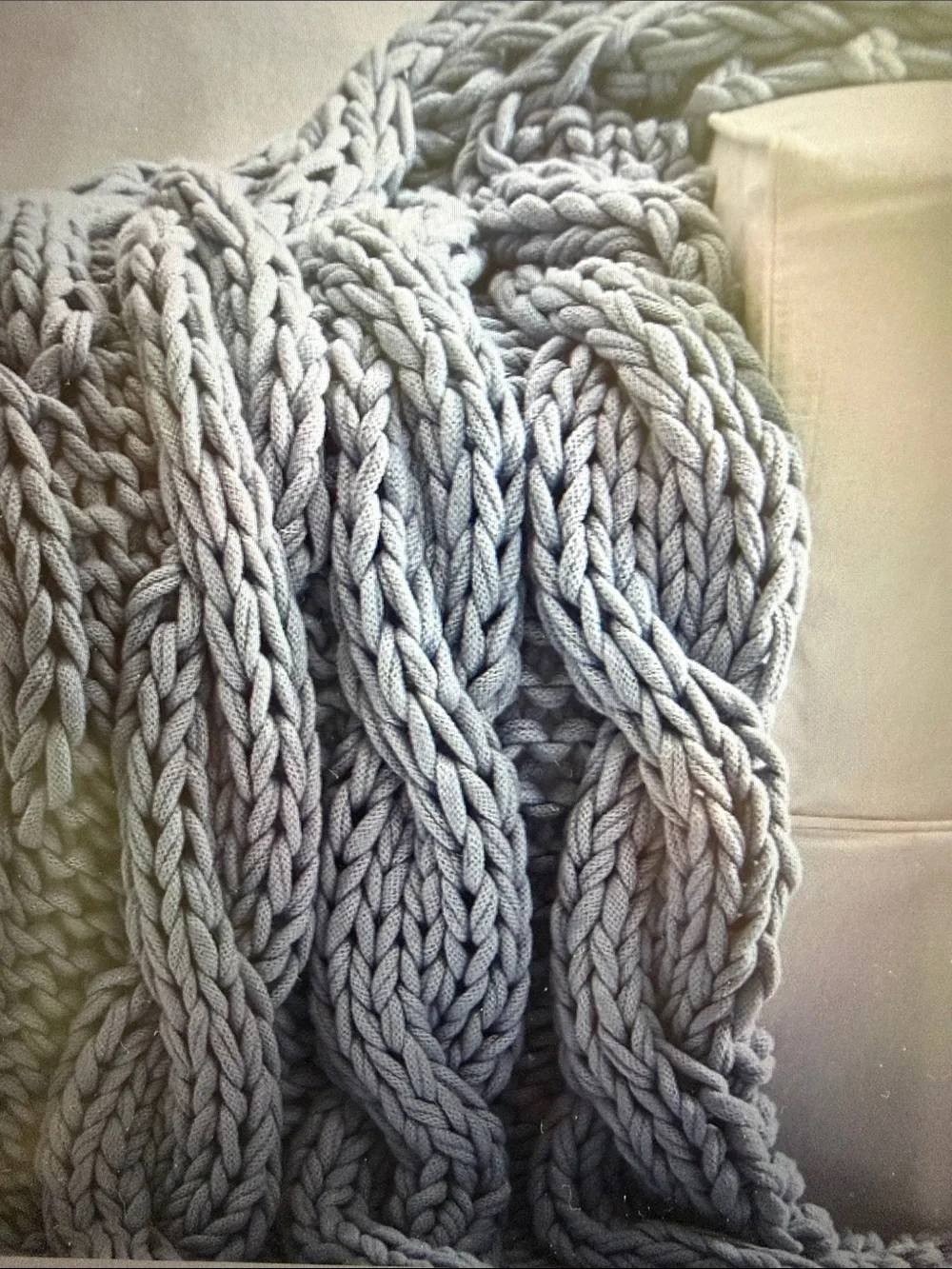 Pottery Barn Chunky Knit Throw Blanket - Light gray/chambray